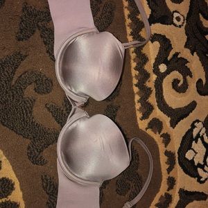 Wireless Victoria Secret Demi Bra